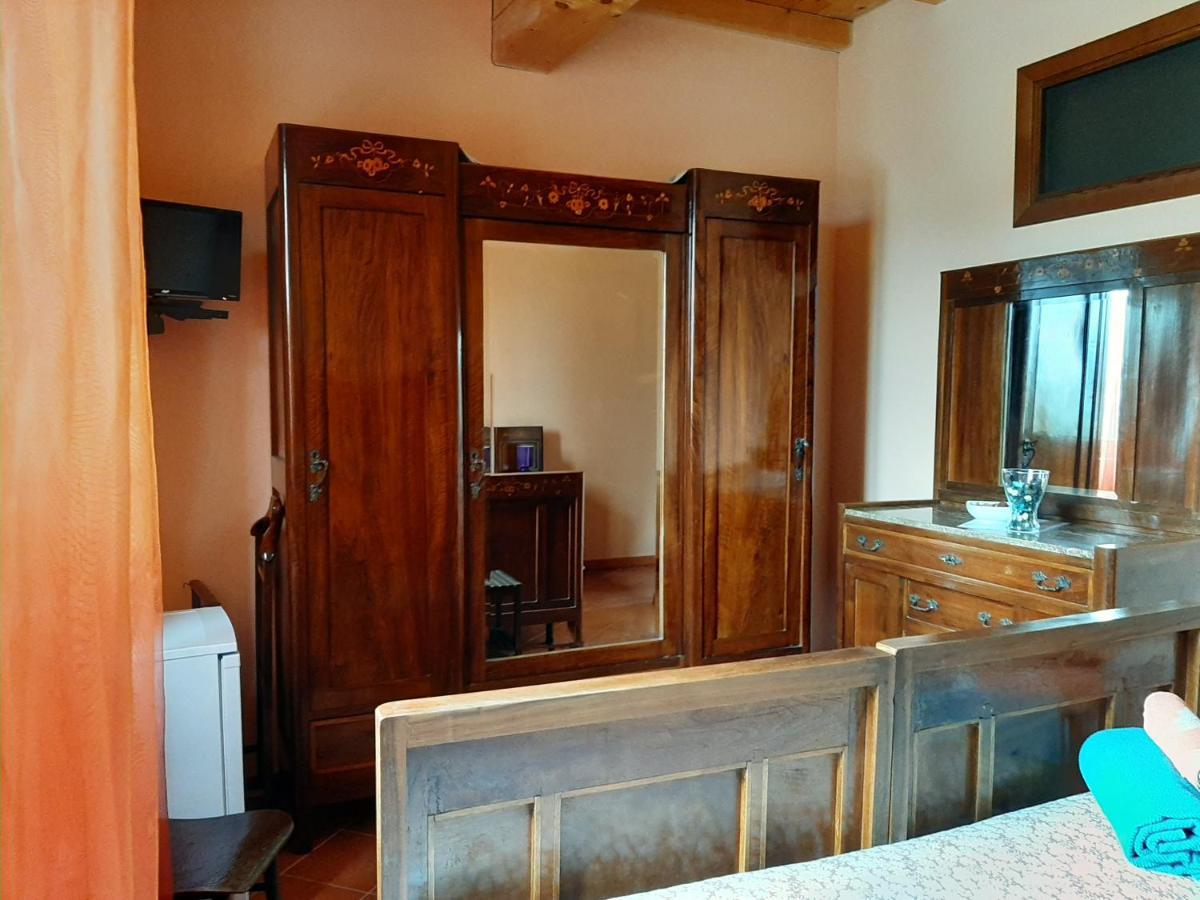 Agriturismo Il Sole Villa Rivarolo del Re ed Uniti Exterior photo