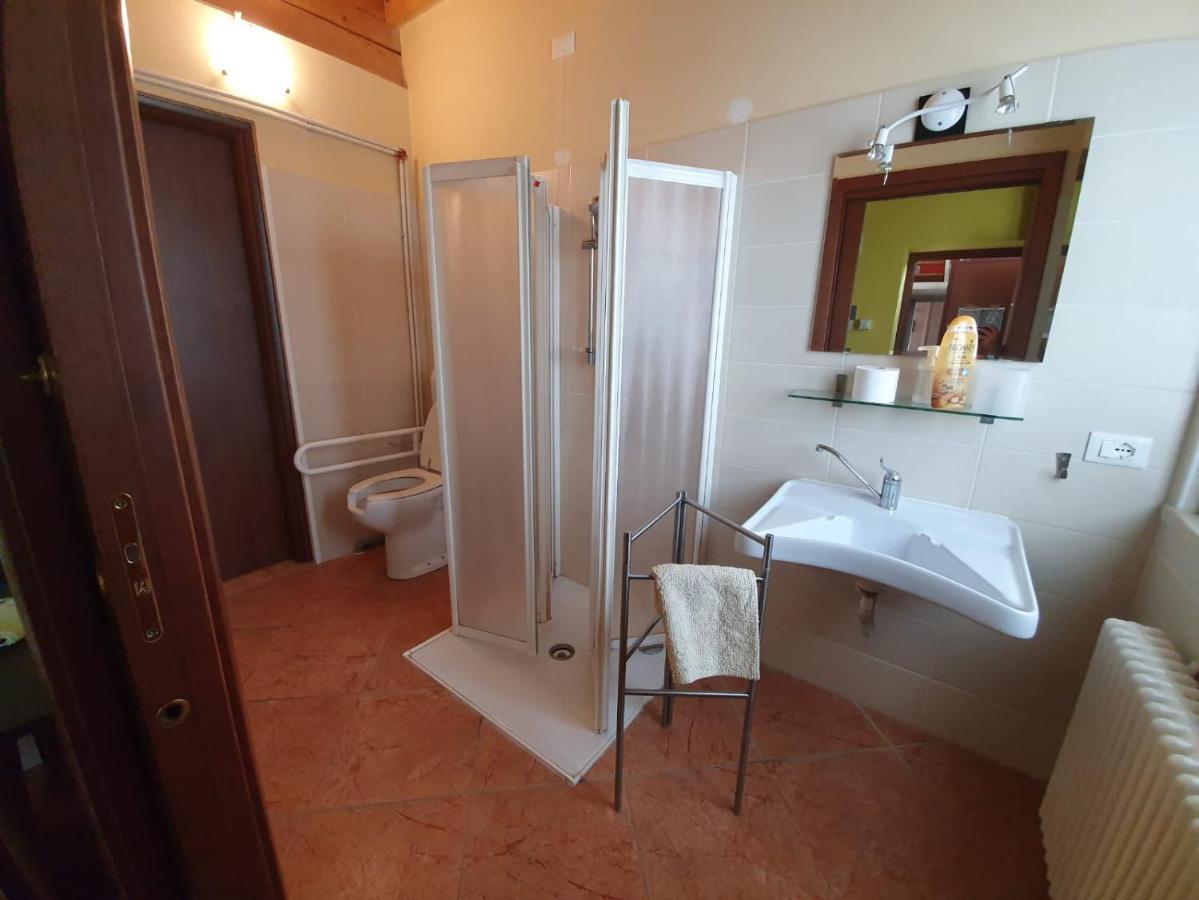Agriturismo Il Sole Villa Rivarolo del Re ed Uniti Exterior photo